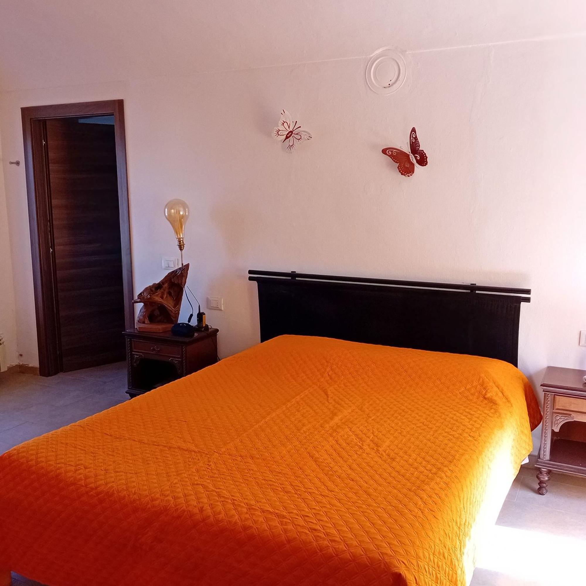 Hôtel Cose Preziose à Azeglio Extérieur photo